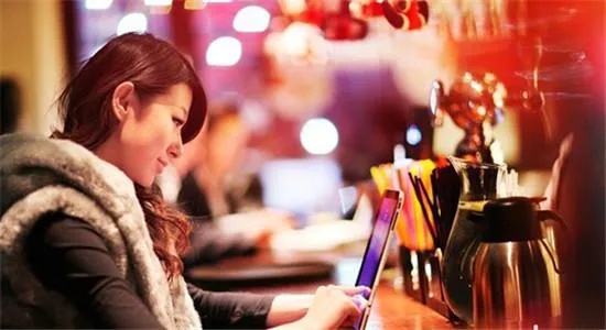 女性晚上兼职工作的选择与探讨