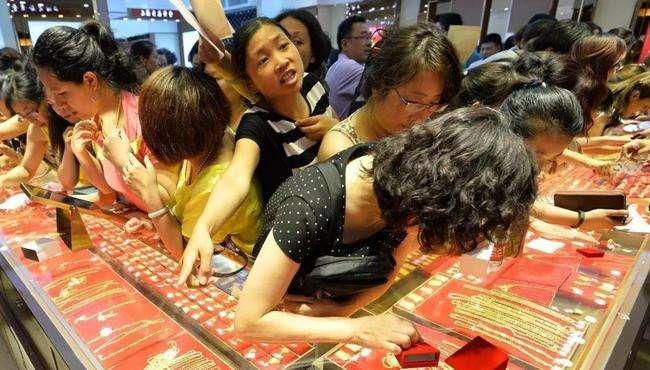 博时黄金金价，市场动态与投资策略