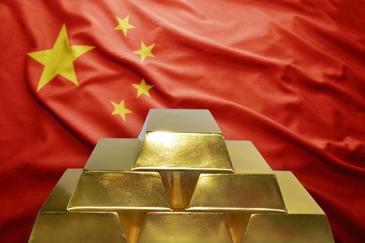 纸黄金报价与石油美元报价的联动关系分析