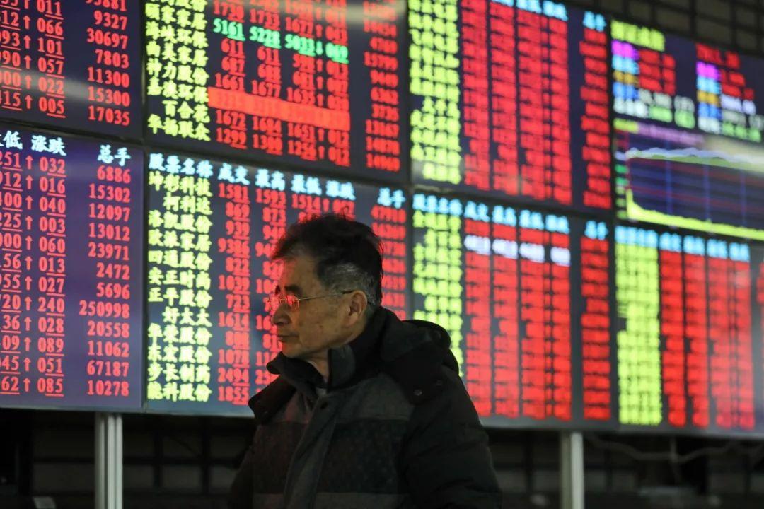 中国黄金股票市场动态，最新消息解析