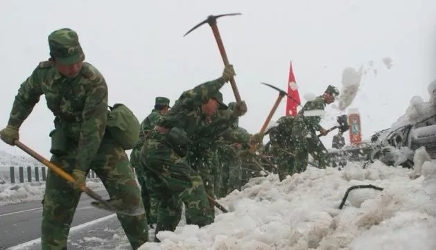 2008年雪灾，记忆中的风雪与挑战
