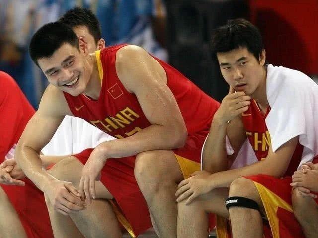 08年中国男篮，荣耀与挑战的交织