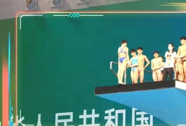 中国足彩馆踩踏事件视频曝光，反思与警醒