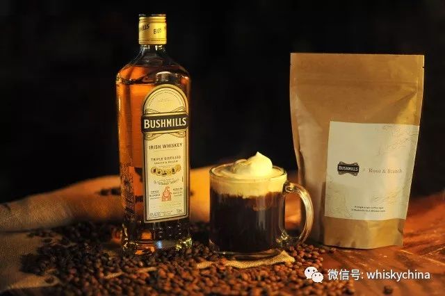品味三得利蜜桃乌龙茶，一种独特的味觉享受