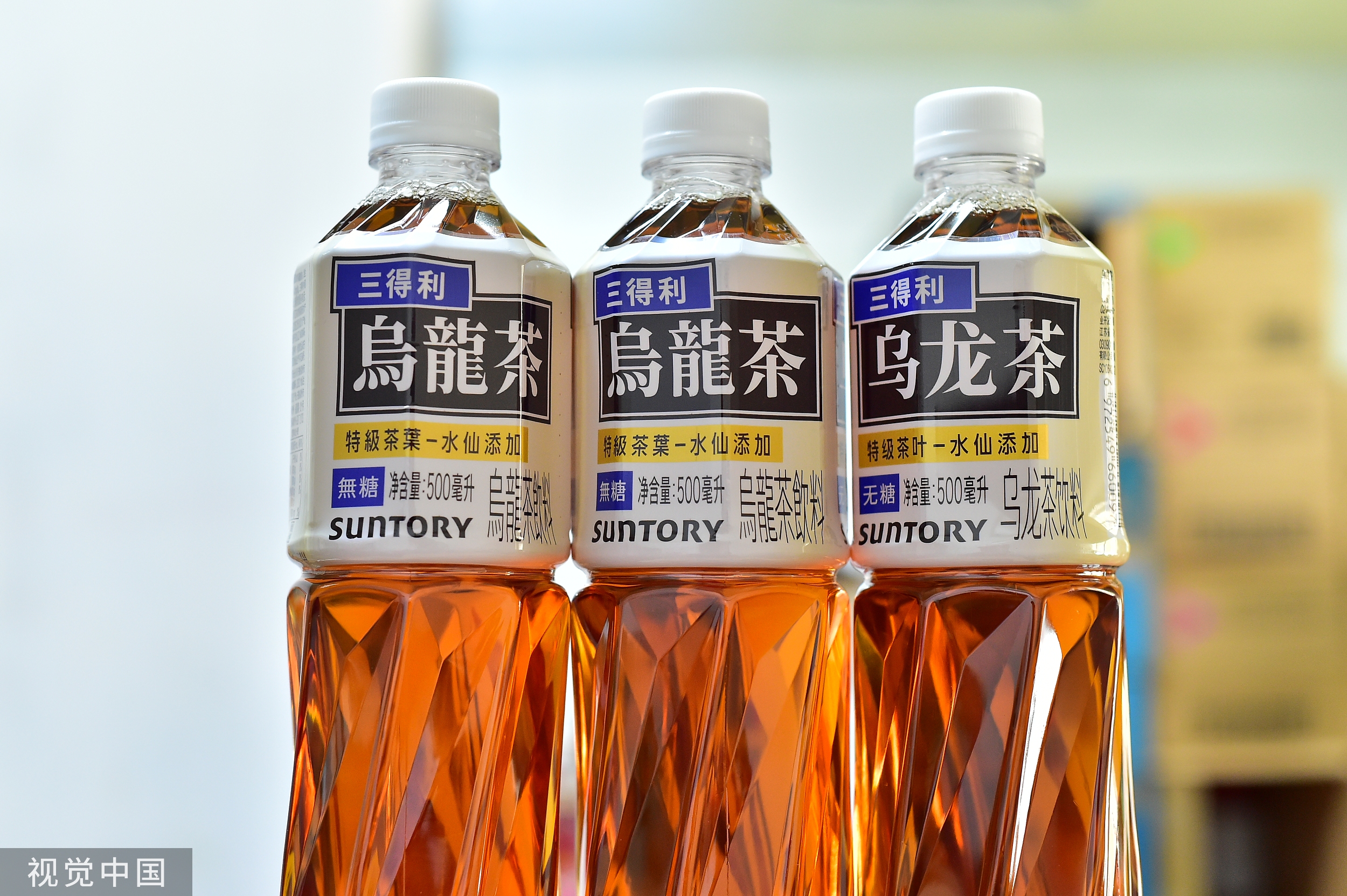 三得利乌龙茶的绝妙搭配，让你品尝不一样的美味