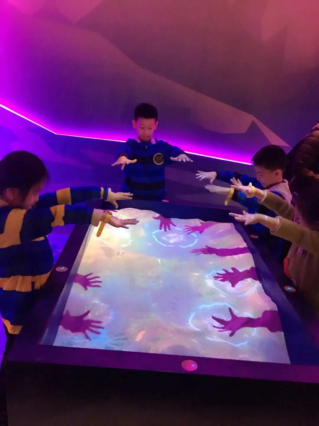 管家婆彩图六，探索数字背后的奥秘与魅力世界之窗开启记实录管家婆彩图六 自动更新