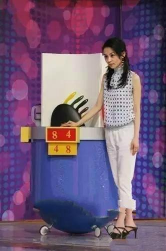 香港6合开彩，揭秘数字背后的幸运之谜与期待结果的艺术性探讨香港6合开彩开奖结果查询近15期开奖号码